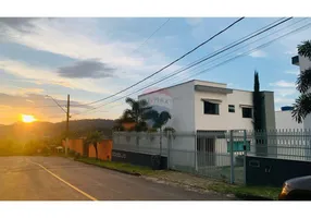 Foto 1 de Casa de Condomínio com 3 Quartos à venda, 179m² em Marilândia, Juiz de Fora