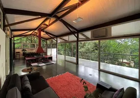 Foto 1 de Casa com 3 Quartos à venda, 380m² em Granja Viana, Carapicuíba