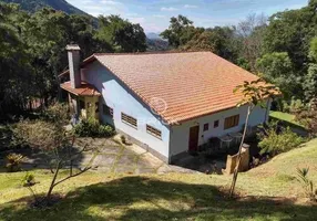 Foto 1 de Casa com 4 Quartos à venda, 349m² em Quebra Frascos, Teresópolis