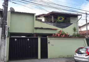 Foto 1 de Casa com 4 Quartos à venda, 240m² em Republica, Vitória