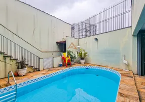 Foto 1 de Casa com 3 Quartos à venda, 220m² em Vila Invernada, São Paulo