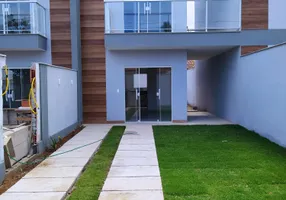 Foto 1 de Casa com 2 Quartos à venda, 80m² em Enseada de Jacaraípe, Serra