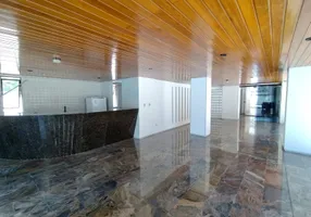 Foto 1 de Apartamento com 4 Quartos à venda, 198m² em Cabo Branco, João Pessoa