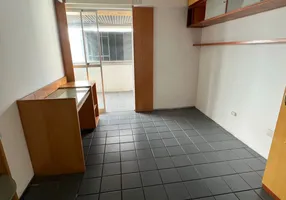 Foto 1 de Apartamento com 4 Quartos à venda, 175m² em Tamarineira, Recife