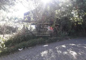Foto 1 de Lote/Terreno à venda, 957m² em Castelanea, Petrópolis