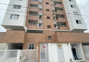 Foto 1 de Apartamento com 2 Quartos à venda, 65m² em Areias, Camboriú