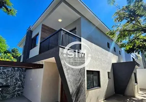Foto 1 de Casa com 4 Quartos à venda, 141m² em Palmeiras, Cabo Frio
