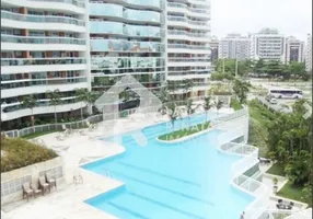 Foto 1 de Apartamento com 4 Quartos para alugar, 170m² em Barra da Tijuca, Rio de Janeiro