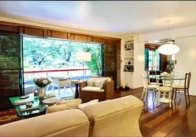 Foto 1 de Apartamento com 3 Quartos à venda, 159m² em Jardim Oceanico, Rio de Janeiro