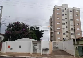 Foto 1 de Apartamento com 2 Quartos para alugar, 54m² em Parque Sabará, São Carlos