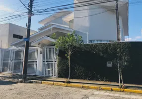 Foto 1 de Sobrado com 4 Quartos à venda, 400m² em Jardim Santa Maria, Jacareí