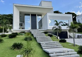 Foto 1 de Casa de Condomínio com 4 Quartos à venda, 840m² em Residencial Aldeia do Vale, Goiânia