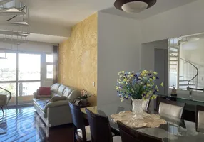 Foto 1 de Apartamento com 3 Quartos à venda, 195m² em Vila Sônia, São Paulo