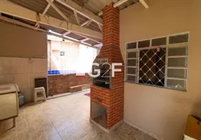 Foto 1 de Casa com 2 Quartos à venda, 123m² em Vila Castelo Branco, Campinas