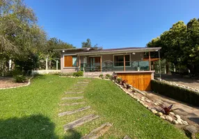 Foto 1 de Casa com 4 Quartos à venda, 170m² em Califórnia, Nova Santa Rita