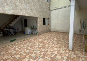 Foto 1 de Sobrado com 5 Quartos à venda, 180m² em Condomínio Verde Mar, Caraguatatuba