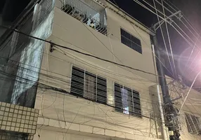 Foto 1 de Casa com 4 Quartos à venda, 250m² em Macaxeira, Recife