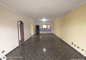 Foto 1 de Sobrado com 4 Quartos à venda, 297m² em Centro, Igaratá