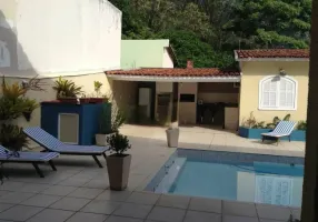 Foto 1 de Casa de Condomínio com 5 Quartos à venda, 575m² em Recreio Dos Bandeirantes, Rio de Janeiro