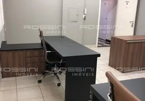 Foto 1 de Sala Comercial para alugar, 27m² em Jardim Sumare, Ribeirão Preto