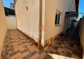 Foto 1 de Sobrado com 2 Quartos à venda, 60m² em Vila Tupi, Praia Grande