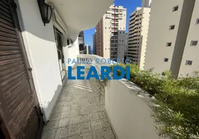Foto 1 de Apartamento com 2 Quartos à venda, 140m² em Centro, Guarujá