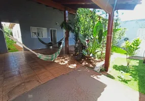 Foto 1 de Casa com 3 Quartos à venda, 130m² em Jardim Auroras, Uberlândia