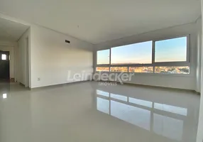 Foto 1 de Apartamento com 2 Quartos para alugar, 74m² em Jardim Itú Sabará, Porto Alegre