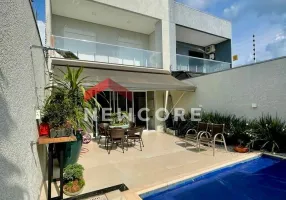 Foto 1 de Sobrado com 3 Quartos à venda, 238m² em Neva, Cascavel