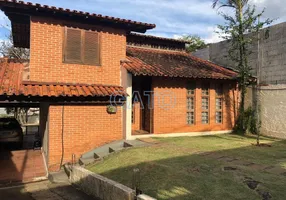 Foto 1 de Casa com 3 Quartos à venda, 300m² em Jardim São Luís, Santana de Parnaíba