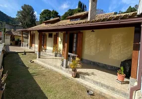 Foto 1 de Casa com 4 Quartos à venda, 110m² em Nogueira, Petrópolis