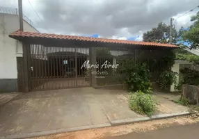 Foto 1 de Casa com 2 Quartos à venda, 189m² em Jardim Santa Paula, São Carlos