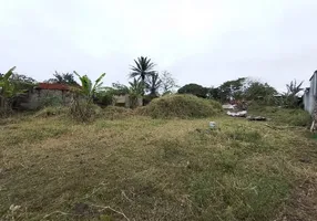 Foto 1 de Lote/Terreno à venda, 1750m² em Sitio Fazendinha, Itanhaém