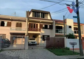 Foto 1 de Casa com 3 Quartos à venda, 130m² em Xaxim, Curitiba