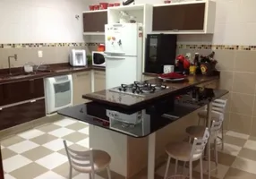 Foto 1 de Casa de Condomínio com 3 Quartos à venda, 198m² em Vila Pedra Branca, São Paulo