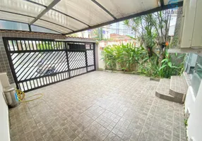 Foto 1 de Sobrado com 2 Quartos para alugar, 104m² em Gonzaga, Santos