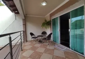 Foto 1 de Casa com 3 Quartos à venda, 173m² em Itapuã, Salvador