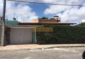 Foto 1 de Casa com 5 Quartos à venda, 222m² em Papicu, Fortaleza