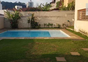 Foto 1 de Casa de Condomínio com 4 Quartos à venda, 330m² em Alphaville, Santana de Parnaíba