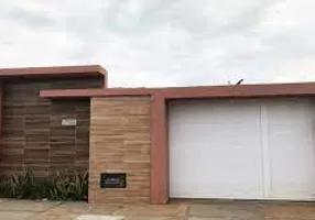 Foto 1 de Casa com 3 Quartos à venda, 100m² em Centro, Agronômica