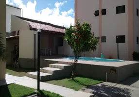 Foto 1 de Apartamento com 2 Quartos à venda, 85m² em Centro, Lauro de Freitas