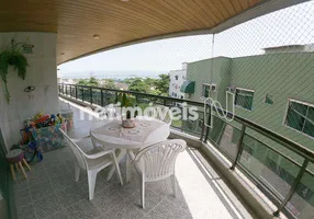 Foto 1 de Apartamento com 3 Quartos à venda, 178m² em Jardim Carioca, Rio de Janeiro