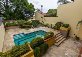 Foto 1 de Casa com 4 Quartos à venda, 600m² em Vila Jardim, Porto Alegre