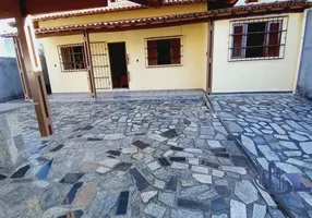 Foto 1 de Casa com 3 Quartos à venda, 280m² em Meaipe, Guarapari