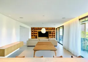 Foto 1 de Apartamento com 4 Quartos à venda, 252m² em Cidade Jardim, São Paulo