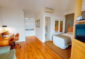 Foto 1 de Flat com 1 Quarto à venda, 28m² em Moema, São Paulo