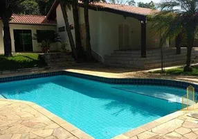 Foto 1 de Casa de Condomínio com 5 Quartos à venda, 350m² em Chácaras Catagua, Taubaté