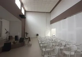 Foto 1 de Galpão/Depósito/Armazém para venda ou aluguel, 226m² em Campo Grande, Rio de Janeiro
