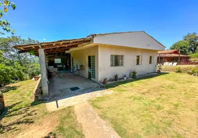 Foto 1 de Fazenda/Sítio com 3 Quartos à venda, 1000m² em Ville Saint James II, Campo Limpo Paulista