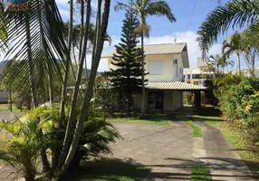 Foto 1 de Casa com 4 Quartos à venda, 251m² em Cachoeira do Bom Jesus, Florianópolis